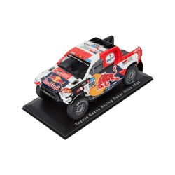 Maquette de voiture 1:24 Dakar Winner HILUX T1+ Toyota Gazoo Racing